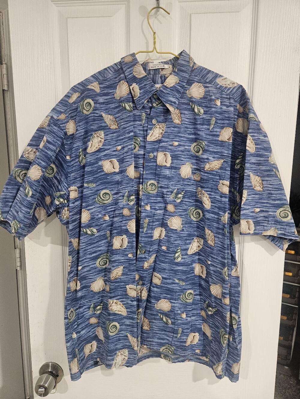 Pierre Cardan Men's Blue Seashell Print Short-Sleeve Button-Down Shirt